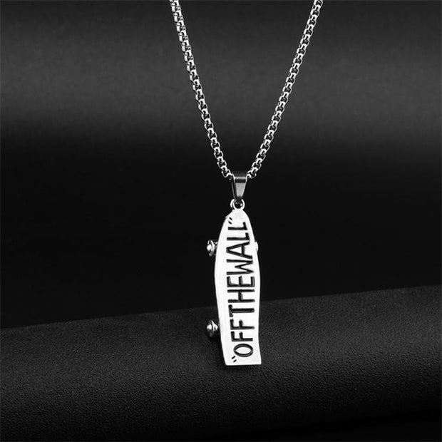 Fashion Punk Trending Hip Hop Skateboard Off The Wall Handmade Crystal Cuban Iced Out Bling Sparkle American Diamond Pendant Cubic Zirconia Necklace with Chain Gift Jewelry for Men and Women