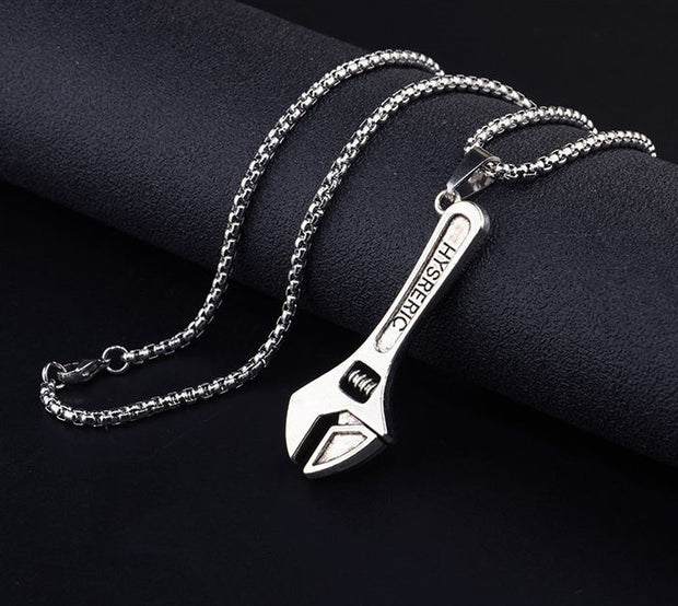 Fashion Punk Trending Hip Hop Cool Wrench Tool Handmade Crystal Cuban Iced Out Bling Sparkle American Diamond Pendant Cubic Zirconia Necklace with Chain Gift Jewelry for Men and Women