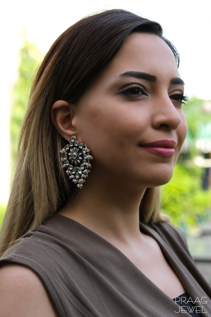 Kundan Earrings | Silver Kundan Earrings | Jadau Earrings | Kundan Jewellery | Silver Kundan Jewellery | Pure Silver Earrings | 925 Silver Earrings | Silver Earrings | Oxidised Silver Earrings | Oxidised Jewellery