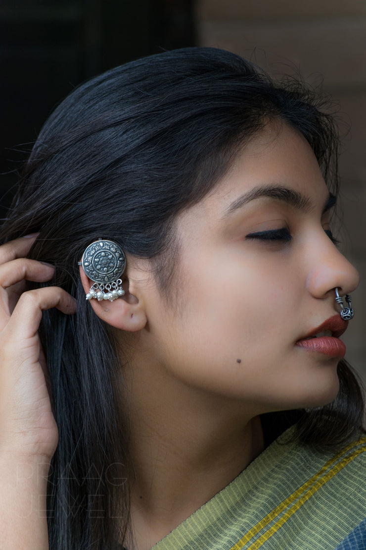 Kaaljayi 925 Silver Ear Clip Earrings With Oxidised Polish