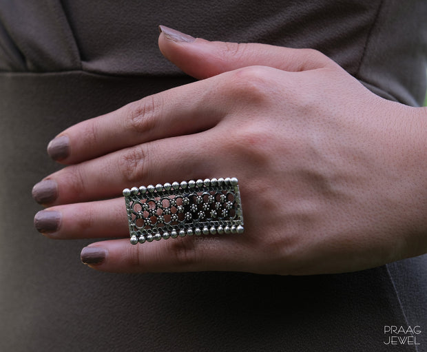 Ayatya Silver Designer Ring With Oxidized Polish 0010